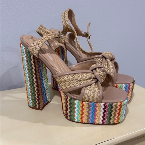Azalea Wang Shoes - Multicolor Woven Platform Sandals